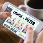 Πώς να ενεργοποιήσετε τη φωνητική απομόνωση στο iPhone για τηλεφωνήματα και FaceTime